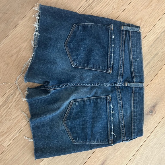 FRAME JEAN SHORTS SIZE 27‎ 💙💙 - Picture 3 of 4